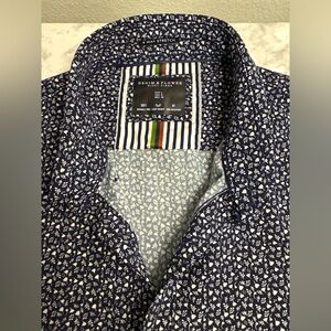 Men’s Denim & Flower, Ricky Singh Blue &White Flowered Button Down Shirt Sz L